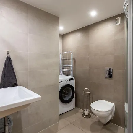 Spacious Bajcsy In The Heart Of Apartment *