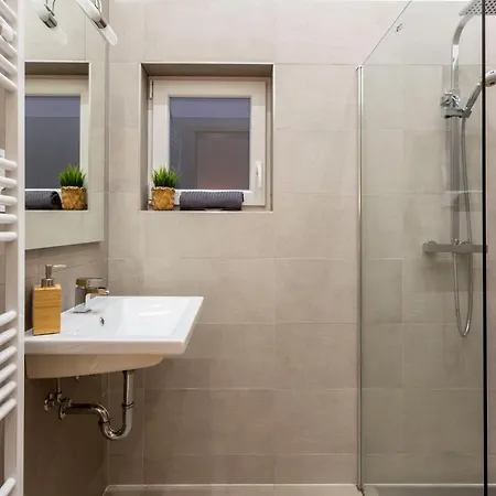 Spacious Bajcsy In The Heart Of * Budapest