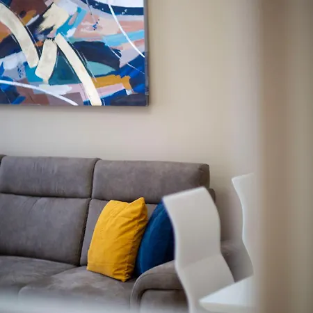 Apartment Spacious Bajcsy In The Heart Of Budapest