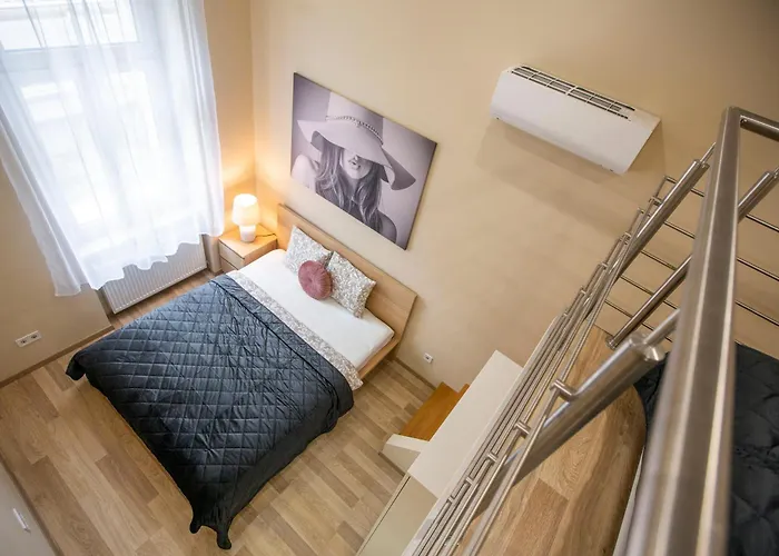 Spacious Bajcsy In The Heart Of *