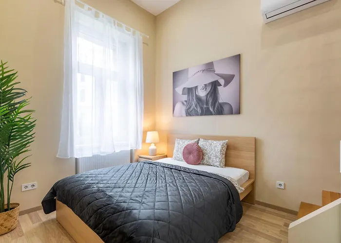 Apartmán Spacious Bajcsy In The Heart Of Budapešť
