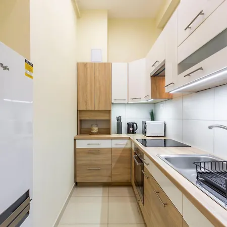 Spacious Bajcsy In The Heart Of Apartament