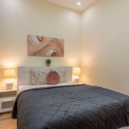 Spacious Bajcsy In The Heart Of * Budapeşte